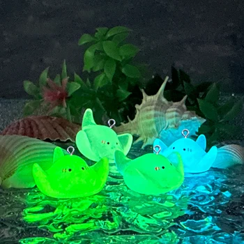 10шт Миниатюрни светещи Висулки от смола под формата на риба-дявол за бижута направи си САМ Crafts Обеци, Ключодържатели, колиета, Аксесоари за украса